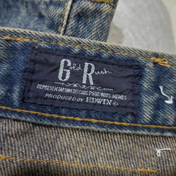 Vintage wash high waist mom jeans - Picture 9 of 9